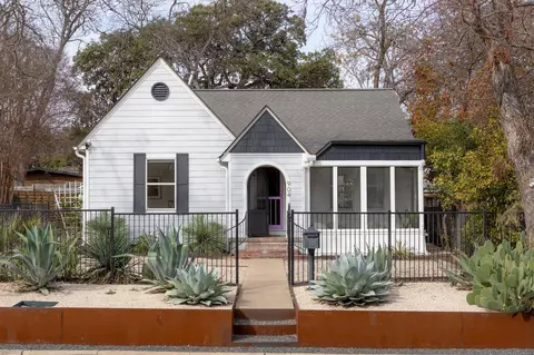 904 Josephine St, Austin, TX 78704