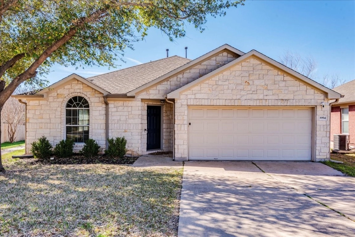 1954 Rachel Ln  