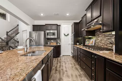 Kitchen - 1928 Bold Sundown Dr, Leander, TX 78641 photo 3 of 4