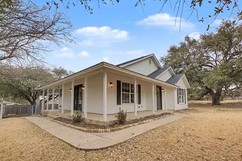 4308 Mountain View Dr, Kingsland, TX 78639