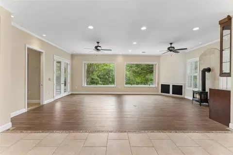 Living - 109 Crystal Springs Dr, Georgetown, TX 78633 photo 2 of 5