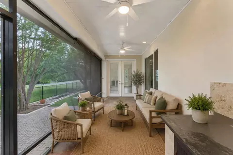 Exterior - 109 Crystal Springs Dr, Georgetown, TX 78633 photo 3 of 5
