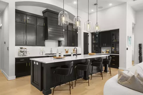 154 Little Stream Cv, Austin, TX 78737