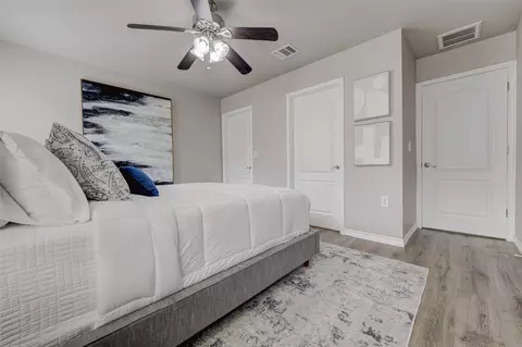 Bedroom - 6709 Doyal Dr, Austin, TX 78747 photo 4 of 4