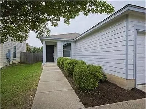Exterior - 6709 Doyal Dr, Austin, TX 78747 photo 2 of 3