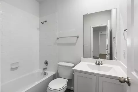 Bath - 104 Katie Elder Dr, Jarrell, TX 76537 photo 2 of 2