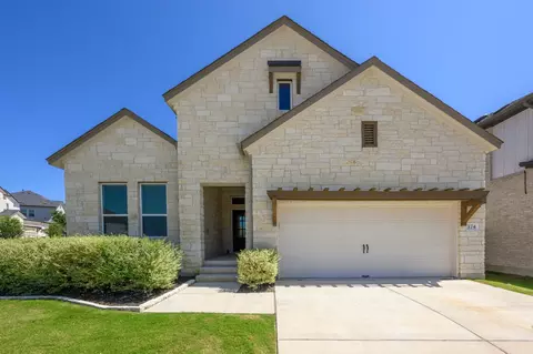 374 Kings Pine Dr, Dripping Springs, TX 78620