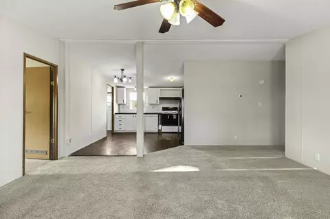 645 Old Luling Rd, Lockhart, TX 78644 photo 4
