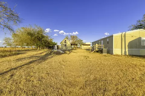 645 Old Luling Rd, Lockhart, TX 78644 photo 23