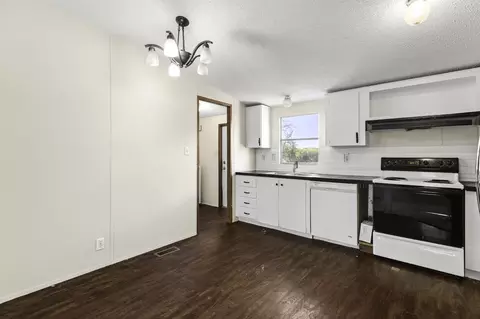 645 Old Luling Rd, Lockhart, TX 78644 photo 9
