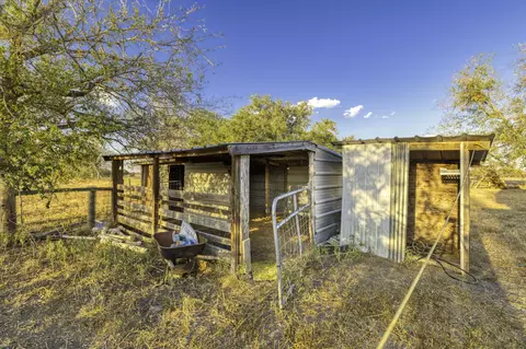 645 Old Luling Rd, Lockhart, TX 78644 photo 31
