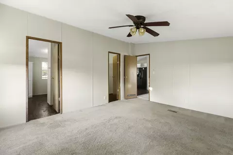 645 Old Luling Rd, Lockhart, TX 78644 photo 13