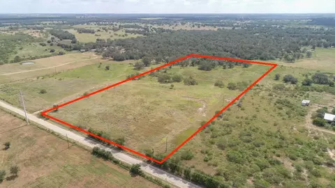 1140 Chalk Rd, Harwood, TX 78632