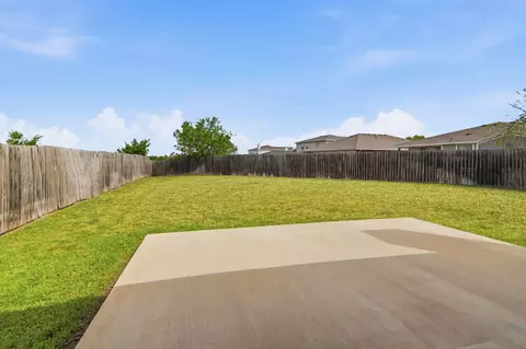 Exterior - 905 Lee Dr, Leander, TX 78641 photo 5 of 6