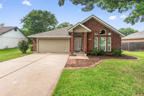 2005 E 19th St, Georgetown, TX 78626
