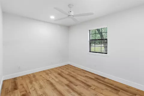 Bedroom - 326 Pine View Loop, Bastrop, TX 78602 photo 3 of 6