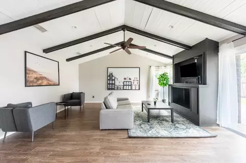 10307 Quail Ridge Dr, Austin, TX 78758