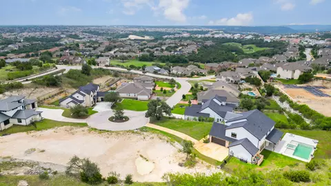 1601 Nokota Ct, Leander, TX 78641 photo 2