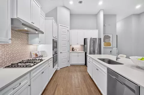 Kitchen - 8505 Moccasin Path, Austin, TX 78736 photo 3 of 7