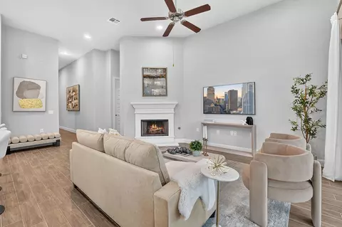 Living - 8505 Moccasin Path, Austin, TX 78736 photo 2 of 3