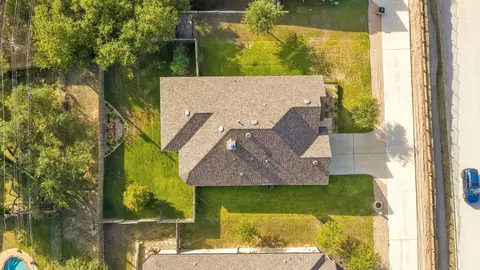 View/Area - 8505 Moccasin Path, Austin, TX 78736 photo 5 of 8
