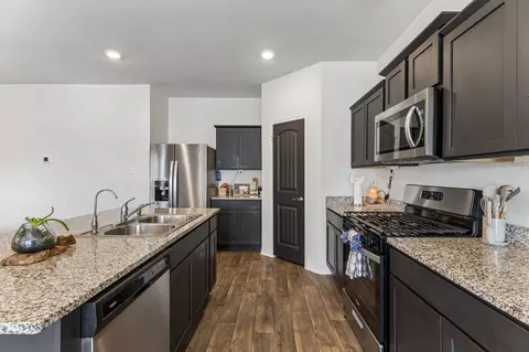 Kitchen - 343 Sickle Loop, Kyle, TX 78640 photo 3 of 4