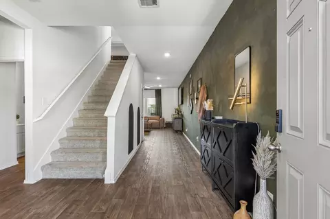 Entry Way - 343 Sickle Loop, Kyle, TX 78640 photo 1 of 4