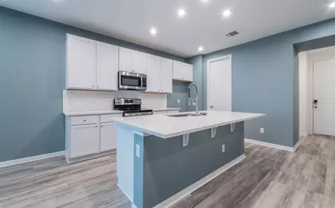 Kitchen - 228 Citation Dr, Jarrell, TX 76537 photo 2 of 3