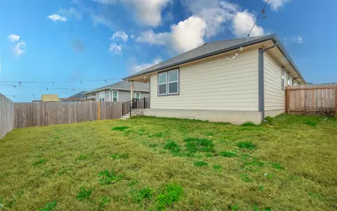 Other - 228 Citation Dr, Jarrell, TX 76537 photo 5 of 6