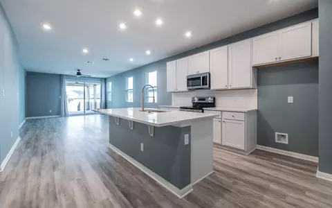 Kitchen - 228 Citation Dr, Jarrell, TX 76537 photo 1 of 3