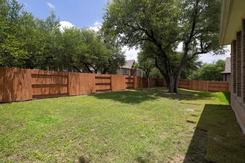Exterior - 117 Barton Run Dr, Georgetown, TX 78628 photo 2 of 4