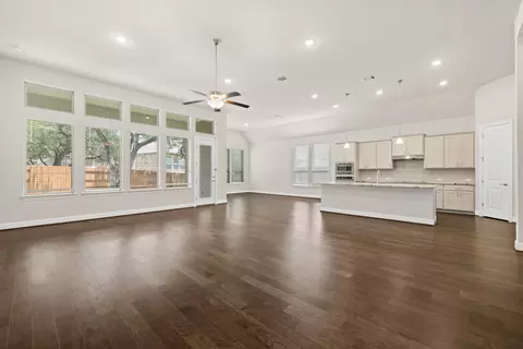Living - 117 Barton Run Dr, Georgetown, TX 78628 photo 2 of 7