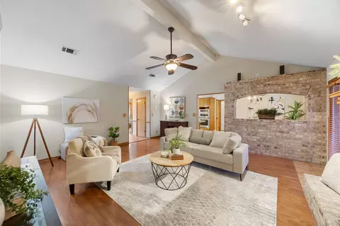 1346 Amistad Dr, Round Rock, TX 78664