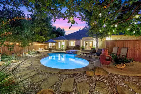 6405 Nusser Ln, Austin, TX 78739