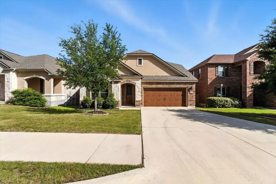 Exterior - 319 Hunters Hill Dr, San Marcos, TX 78666 photo 1 of 3