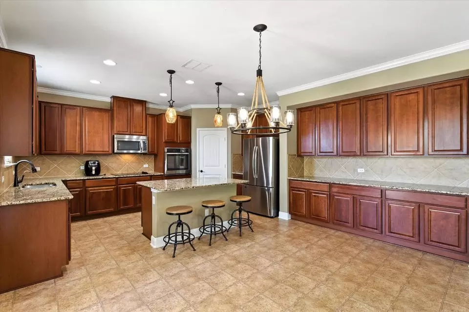 Kitchen - 319 Hunters Hill Dr, San Marcos, TX 78666 photo 1 of 3