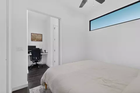 Bedroom - 800 Embassy Dr #205, Austin, TX 78702 photo 4 of 4