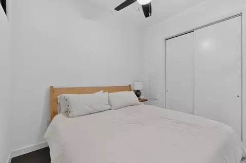 Bedroom - 800 Embassy Dr #205, Austin, TX 78702 photo 2 of 4