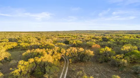 4827 Maenius Rd, Blanco, TX 78606 photo 16