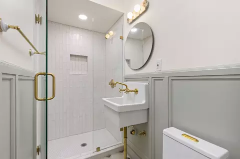 Bath - 3906 Willbert Rd, Austin, TX 78751 photo 1 of 2