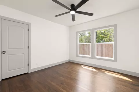 Bedroom - 3906 Willbert Rd, Austin, TX 78751 photo 2 of 2