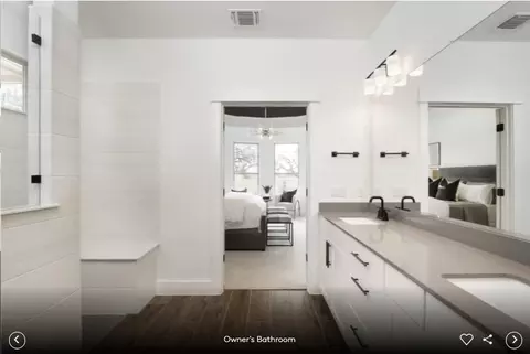 Bath - 3017 Delaware St, Leander, TX 78641 photo 1 of 1