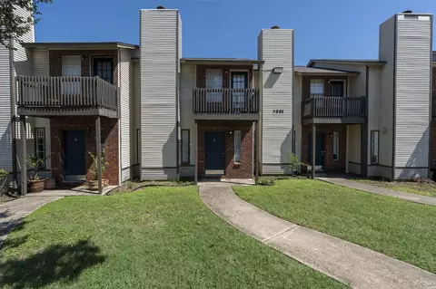 1841 River Crossing Cir #B, Austin, TX 78741