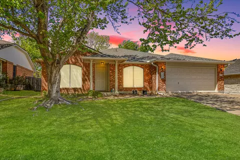 2305 Vernell Way, Round Rock, TX 78664