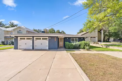 1112 Pecan Dr, Marble Falls, TX 78654