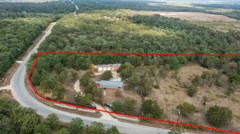 212 Thousand Oaks Dr, Cedar Creek, TX 78612