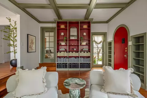 Entry Way - 1505 Wethersfield Rd, Austin, TX 78703 photo 1 of 1