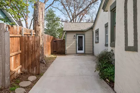 Exterior - 1505 Wethersfield Rd, Austin, TX 78703 photo 6 of 6