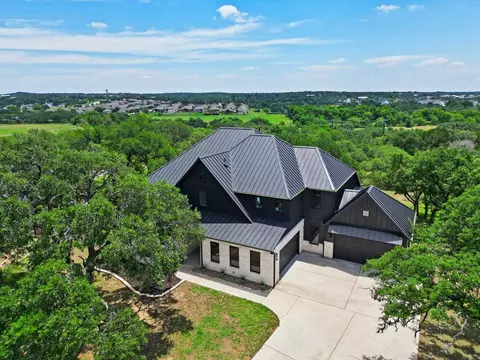 461 Crosswater Ln, Dripping Springs, TX 78620