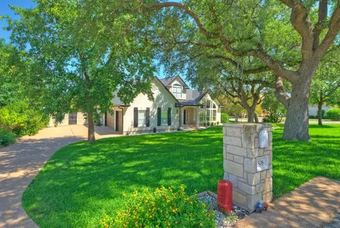 506 Tartan St, Austin, TX 78734